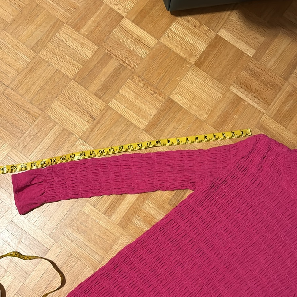 Never fully dressed. - Picture 3 of 12